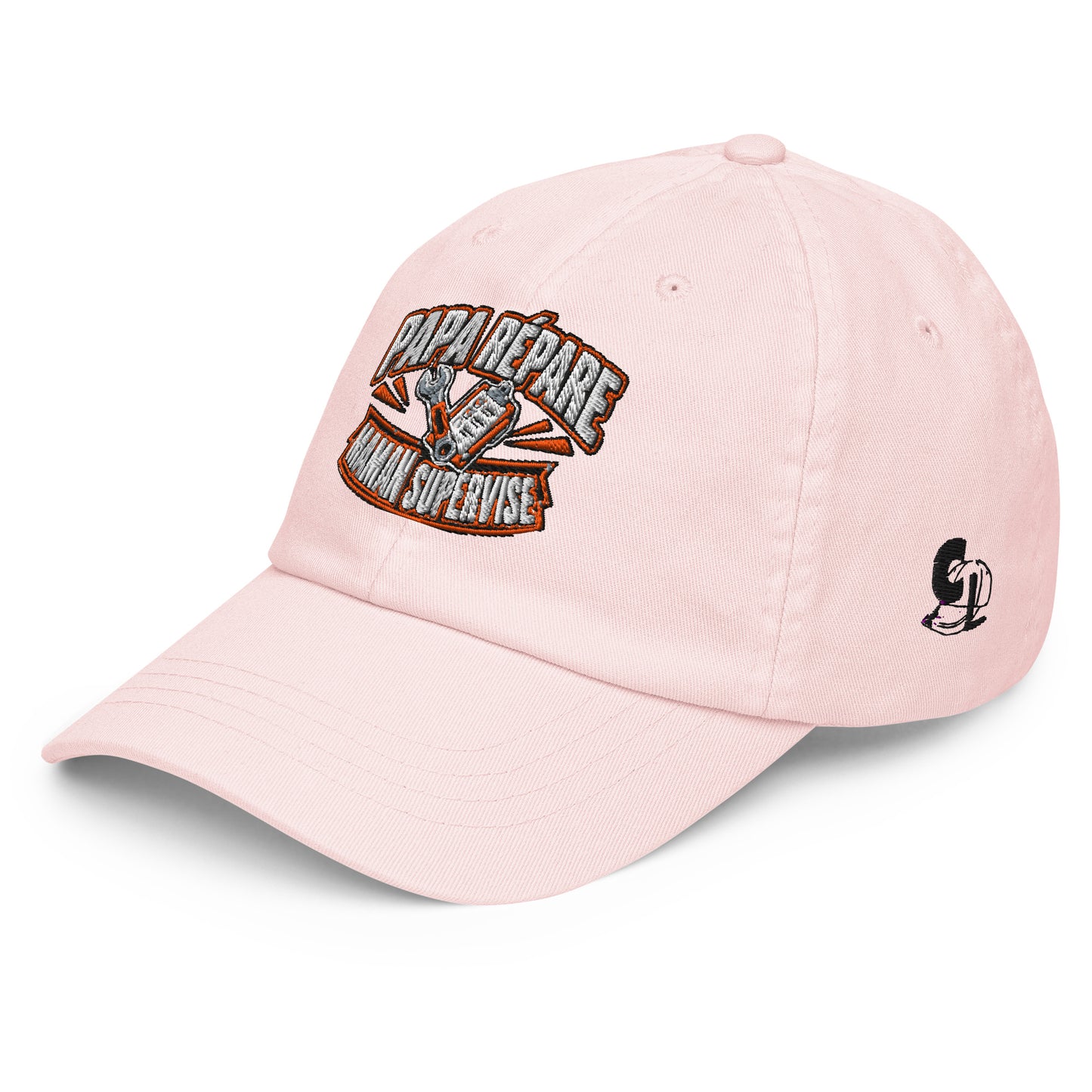 Casquette Baseball, brodée « Papa répare, Maman supervise », en Pastel Pink, vue de trois quarts, image 19