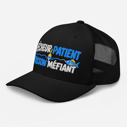 Casquette Trucker, brodée « Pêcheur patient, poisson méfiant », en Noir, vue de trois quarts, image 5