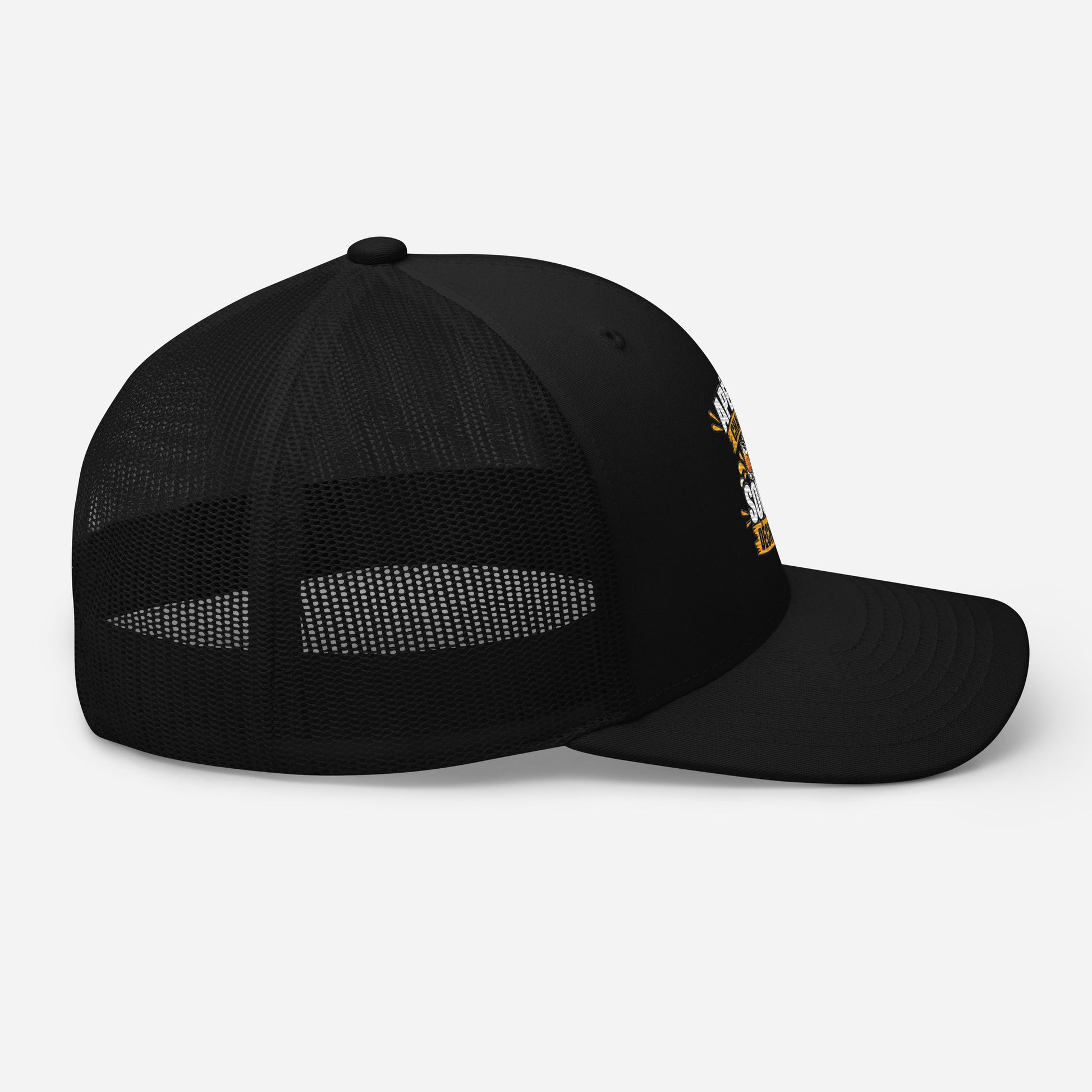 Casquette Trucker, brodée « Apéro chargé, soucis déchargés », en Noir, image 6