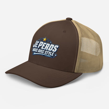 Casquette Trucker, brodée « Je perds mais avec style », en Kaki, vue de trois quarts, image 46