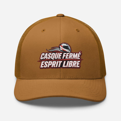 Casquette Trucker, brodée « Casque fermé, esprit libre », en Caramel, vue de face, image 61