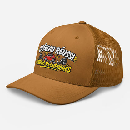 Casquette Trucker, brodée « Créneau réussi, Témoins recherchés », en Caramel, vue de trois quarts, image 65