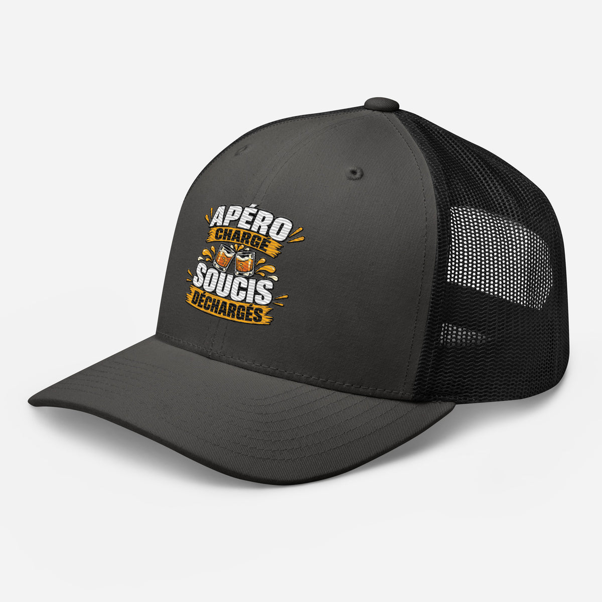 Casquette Trucker, brodée « Apéro chargé, soucis déchargés », en Noir, vue de trois quarts, image 29