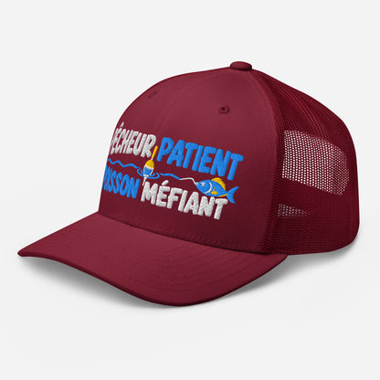 Casquette Trucker, brodée « Pêcheur patient, poisson méfiant », en Canneberge, vue de trois quarts, image 35