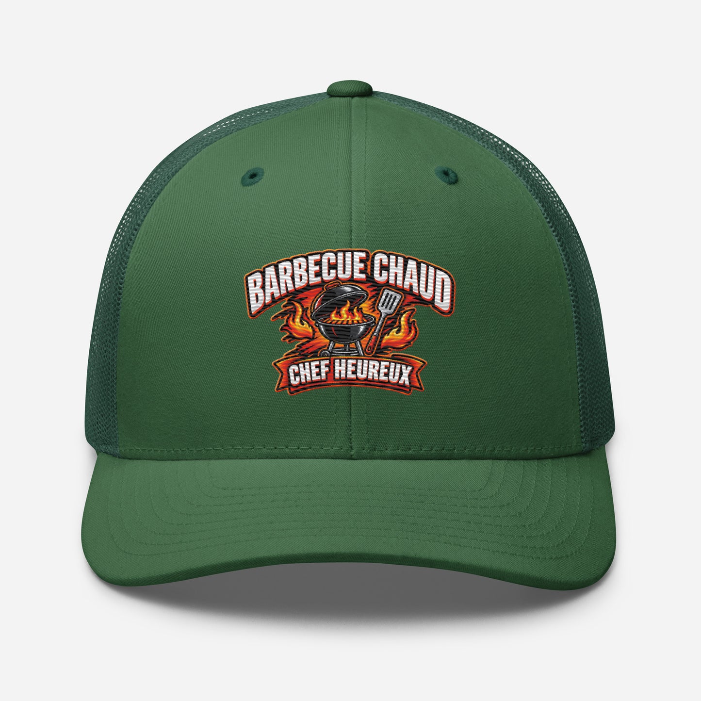 Casquette Trucker, brodée « Barbecue chaud, chef heureux », vue de face, image 56