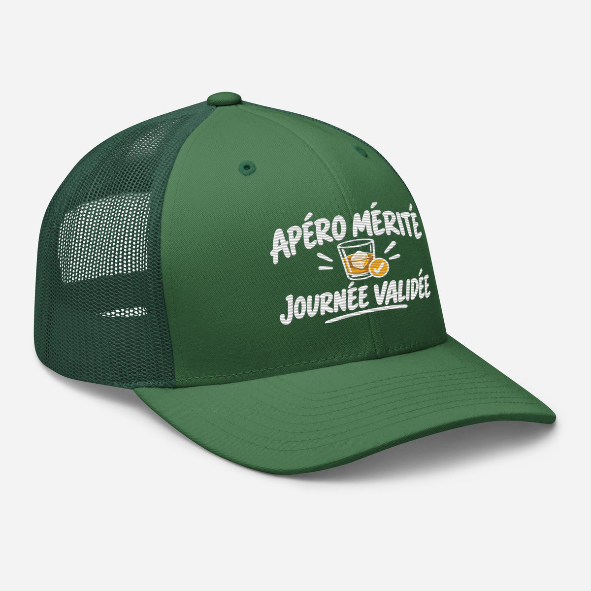 Casquette Trucker, brodée « Apéro mérité, journée validée », vue de trois quarts, image 60
