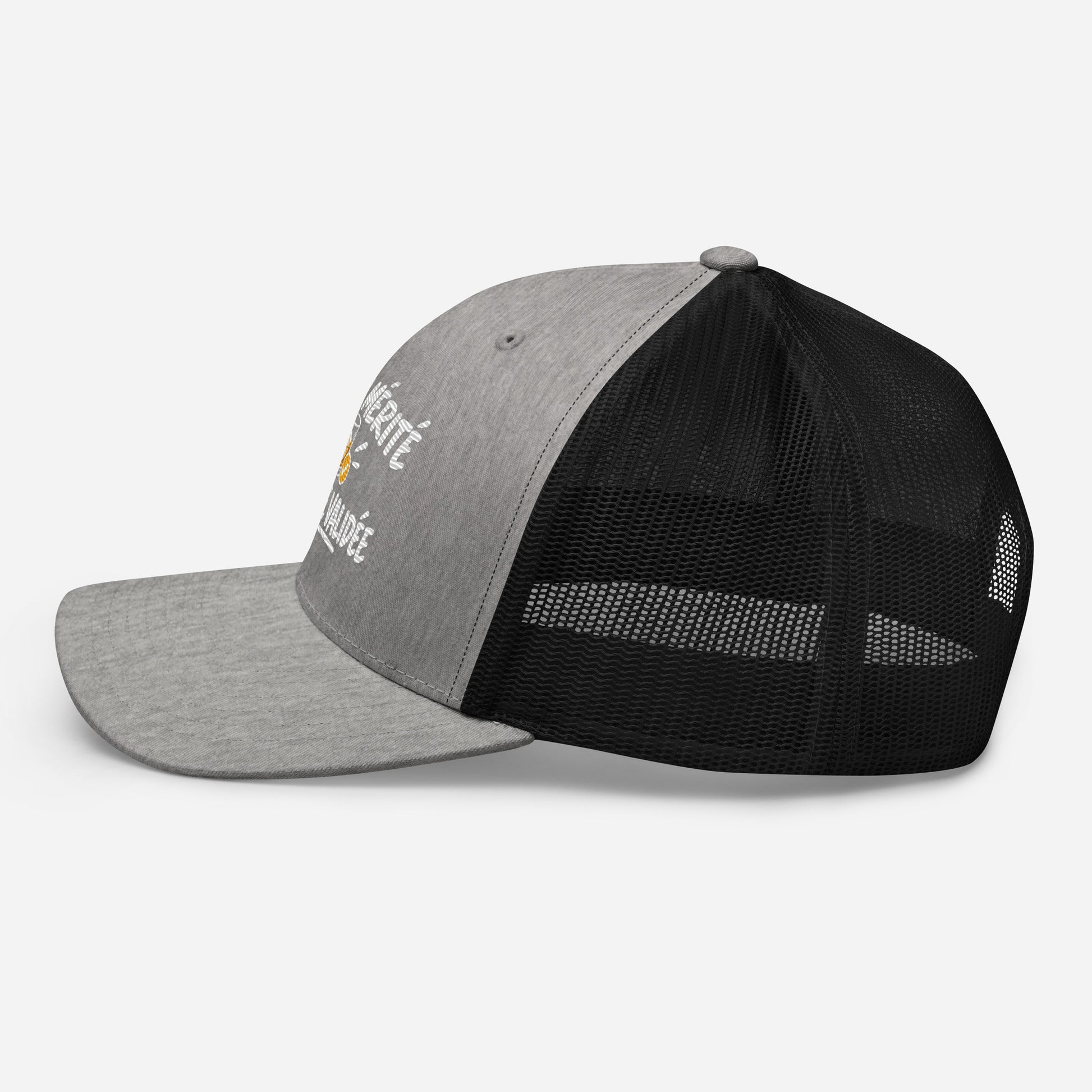 Casquette Trucker, brodée « Apéro mérité, journée validée », en Noir, image 69