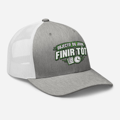 Casquette Trucker, brodée « Objectif du jour, finir tôt », en Heather Grey/White, vue de trois quarts, image 78