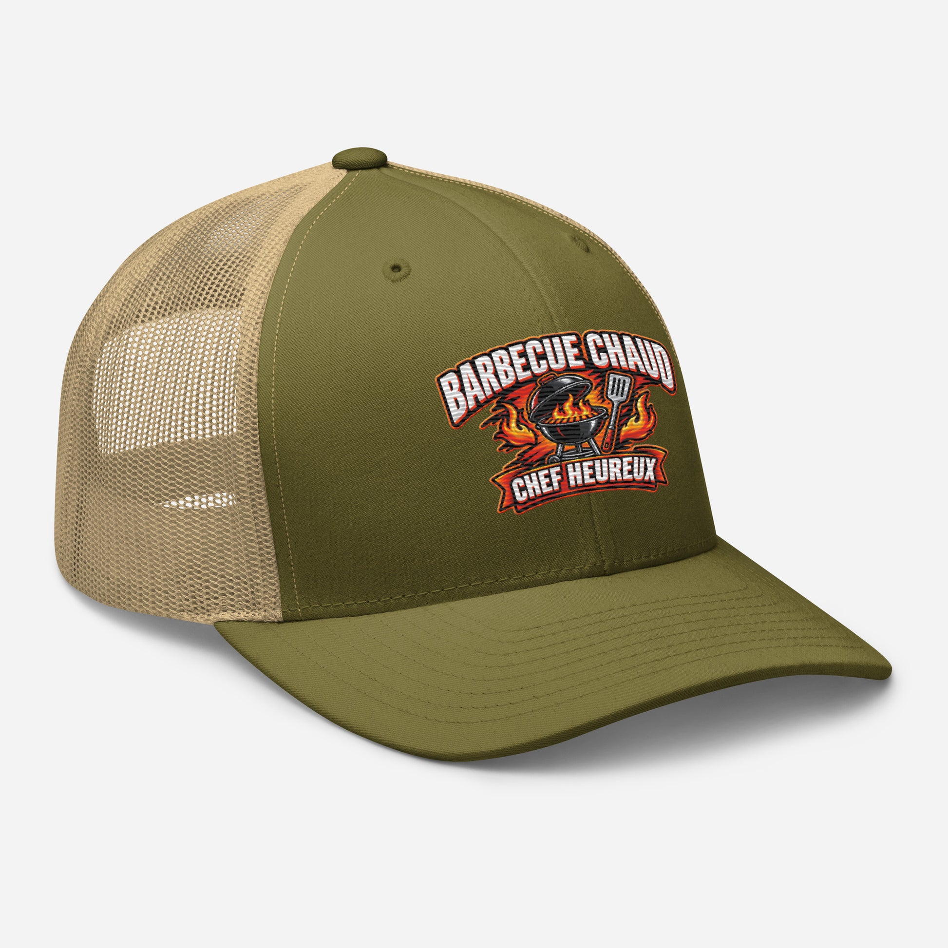 Casquette Trucker, brodée « Barbecue chaud, chef heureux », en Kaki, vue de trois quarts, image 96