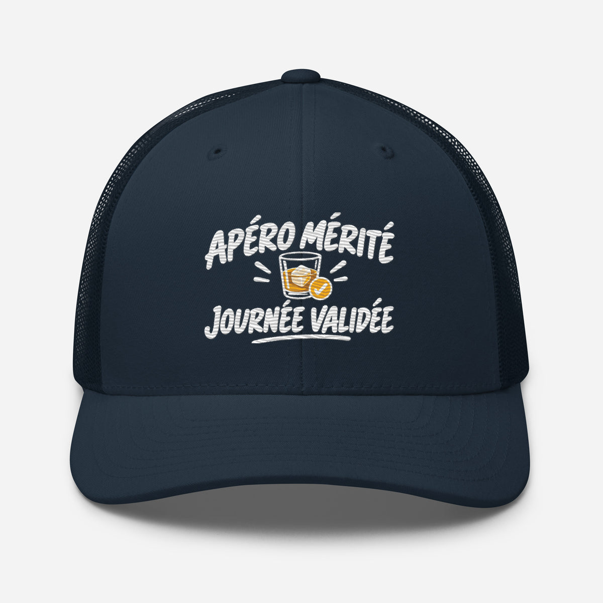Casquette Trucker, brodée « Apéro mérité, journée validée », en Bleu Marine, vue de face, image 15
