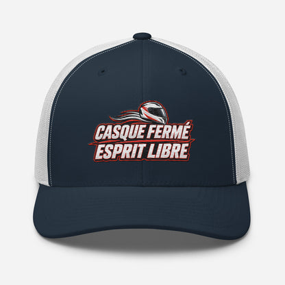 Casquette Trucker, brodée « Casque fermé, esprit libre », en Bleu Marine, vue de face, image 21