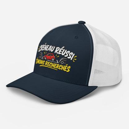 Casquette Trucker, brodée « Créneau réussi, Témoins recherchés », en Bleu Marine, vue de trois quarts, image 23