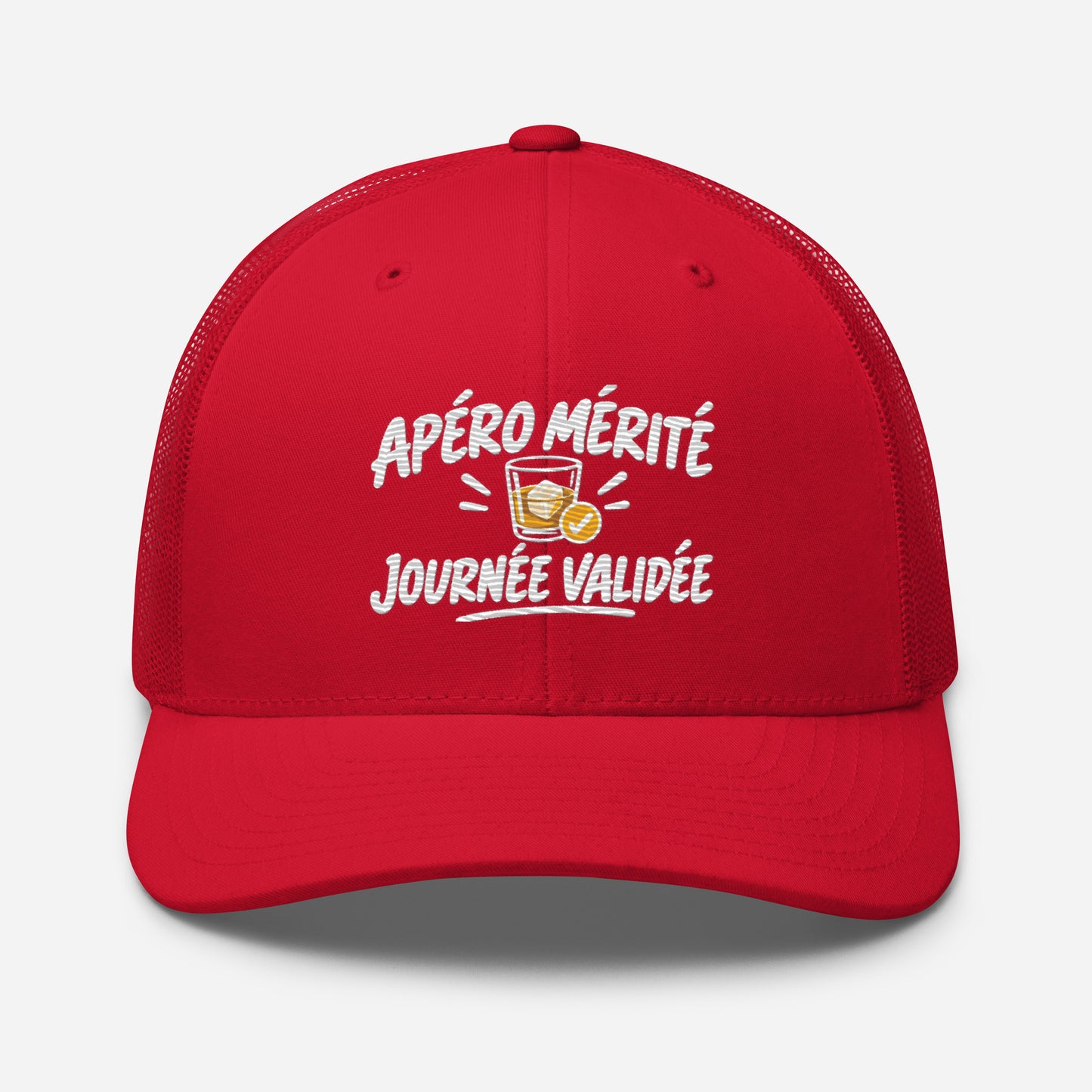 Casquette Trucker, brodée « Apéro mérité, journée validée », en Rouge, vue de face, image 39
