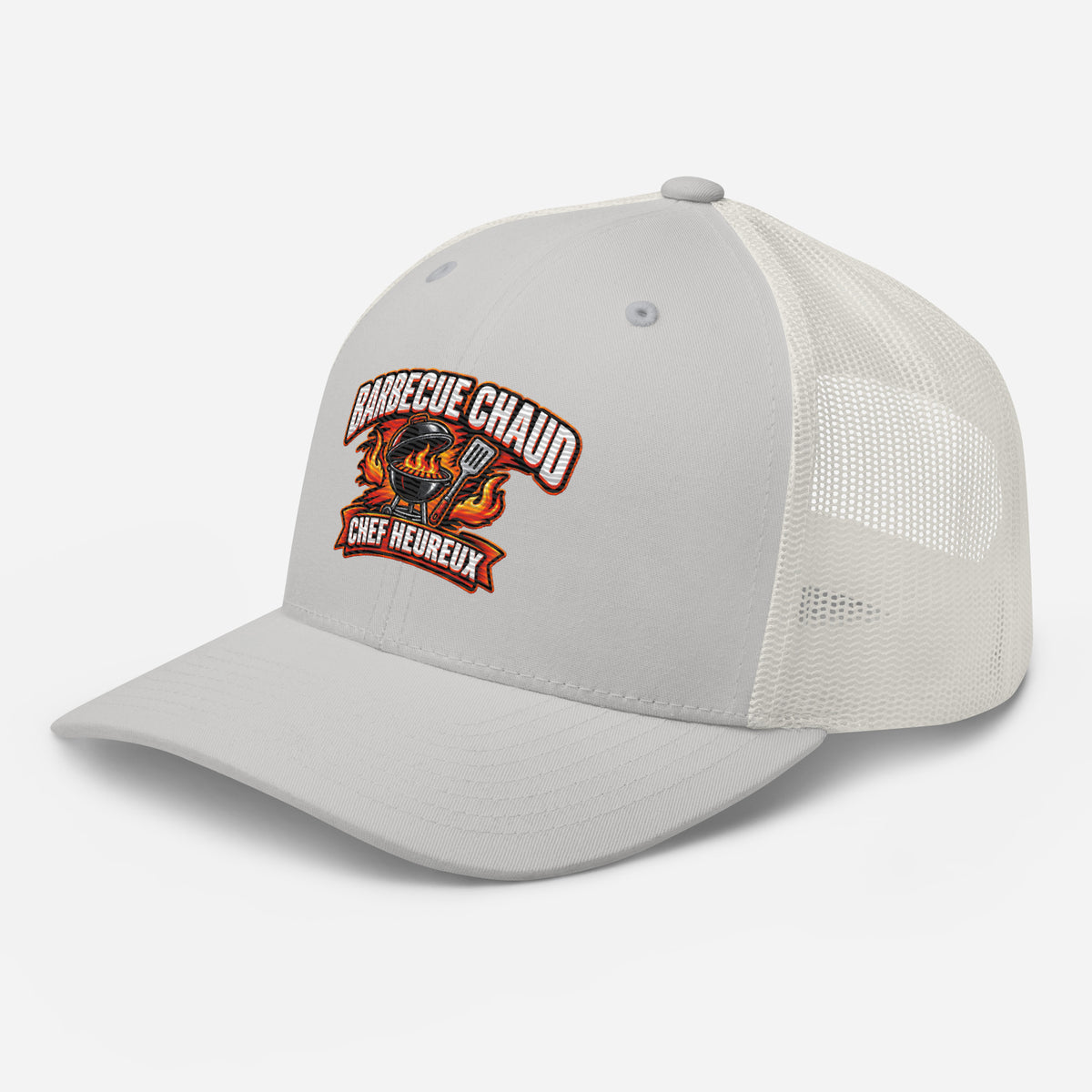 Casquette Trucker, brodée « Barbecue chaud, chef heureux », vue de trois quarts, image 82