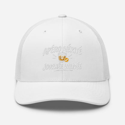 Casquette Trucker, brodée « Apéro mérité, journée validée », vue de face, image 98