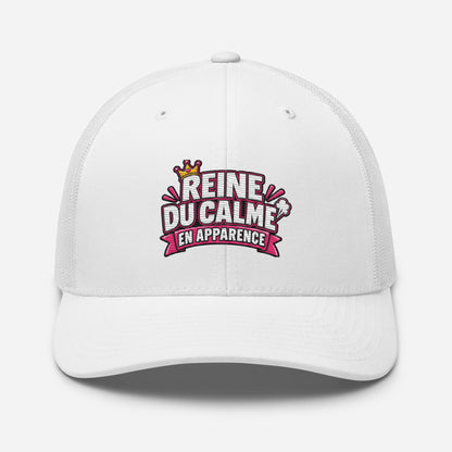 Casquette Trucker, brodée « Reine du calme, en apparence », vue de face, image 99